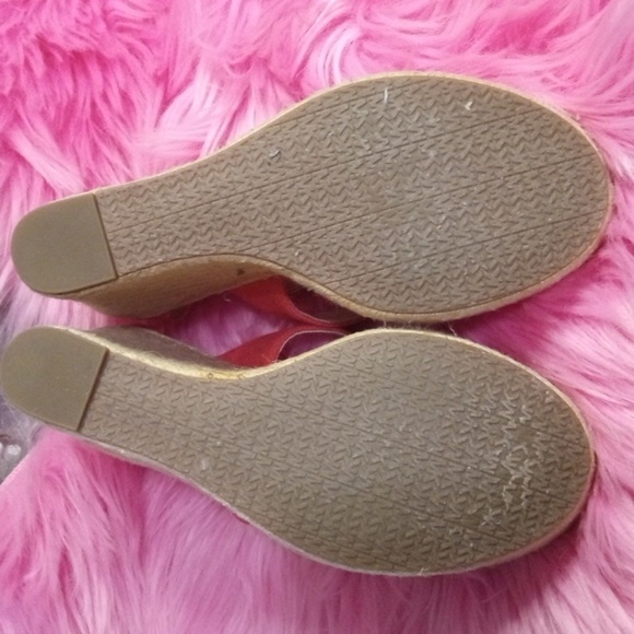 MICHAEL KORS DAMITA ESPADRILLE WEDGES - Picture 7 of 7